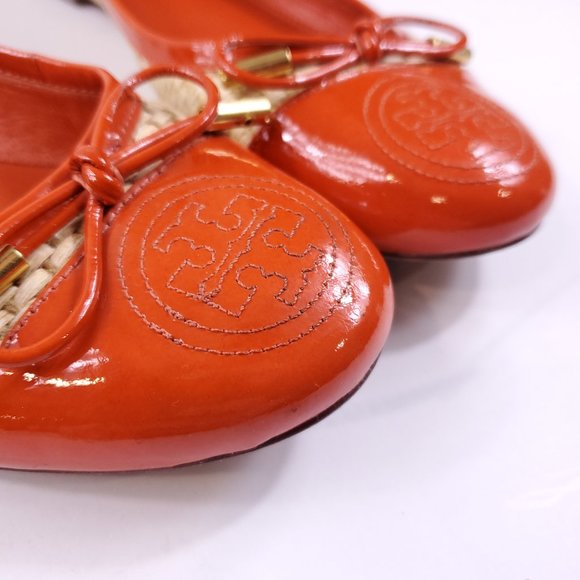 Tory Burch Orange Beige Knit Flats - Picture 2 of 7